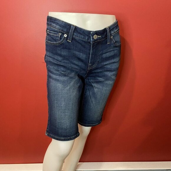 Lucky Brand Women's Blue Denim Bermuda Shorts - Size 2/26 - NWT - Picture 2 of 5